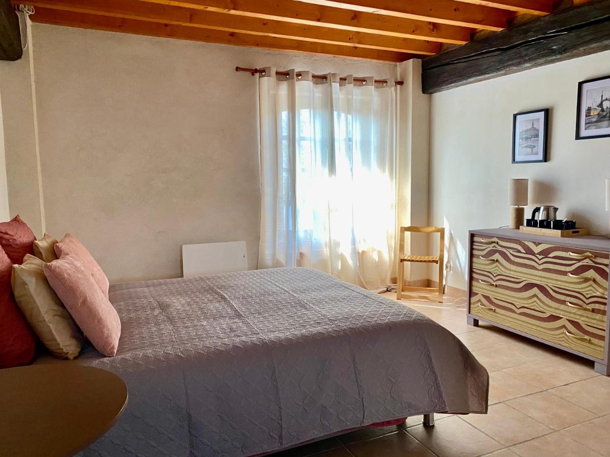 Domaine Du Cellier De La Couronne Bed & Breakfast Sezanne Ngoại thất bức ảnh