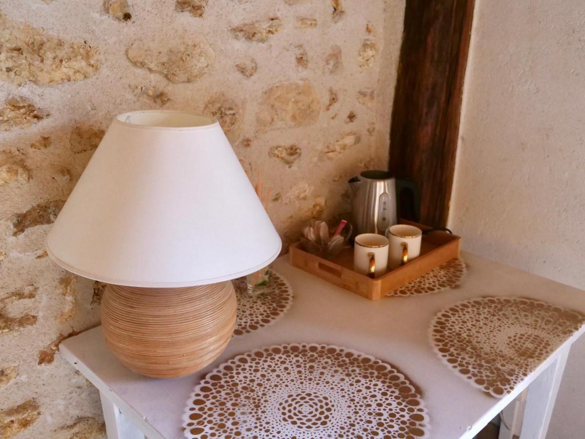 Domaine Du Cellier De La Couronne Bed & Breakfast Sezanne Ngoại thất bức ảnh