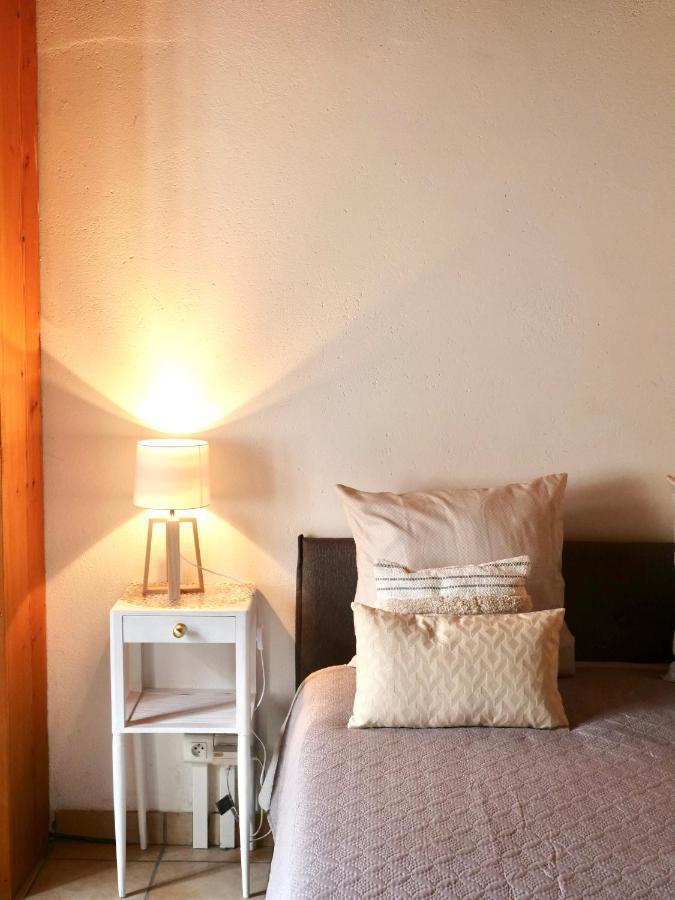 Domaine Du Cellier De La Couronne Bed & Breakfast Sezanne Ngoại thất bức ảnh
